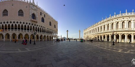 P5040894_DxO-Panorama Venise 2025